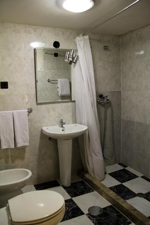 Xango Hotel Porto Bilik gambar